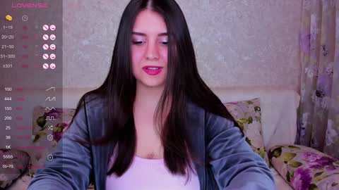 Nina online show from 11, 1, 2025