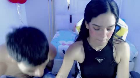 NINA AND COBY online show from 30, 4, 2026