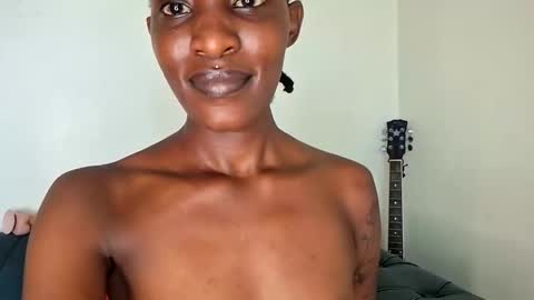 Snapshot of nina_bambi chatting on 19, 12, 2025 nina_bambi online show from 19, 12, 2025