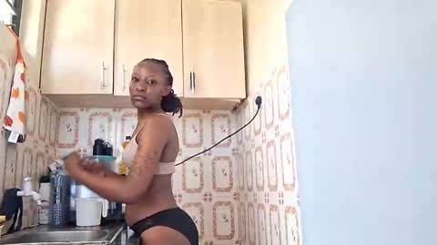 Snapshot of nina_bambi chatting on 21, 2, 2026 nina_bambi online show from 21, 2, 2026