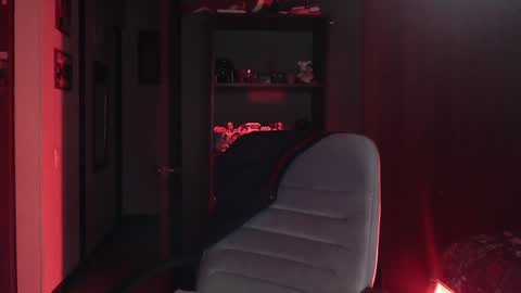 Snapshot of nina_moonbeam chatting on 26, 12, 2024 Nina Moon online show from 26, 12, 2024