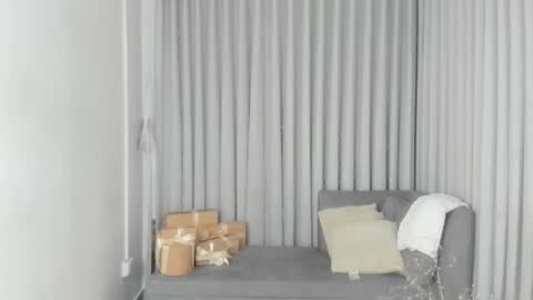 Natalia  FOLLOW ME ----  nathy po online show from 5, 12, 2025