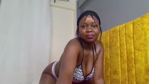 Snapshot of nina_ray1 chatting on 2, 10, 2025 Nina online show from 2, 10, 2025