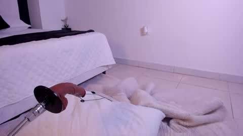 Snapshot of nina_sweetz chatting on 22, 5, 2026 Nina online show from 22, 5, 2026