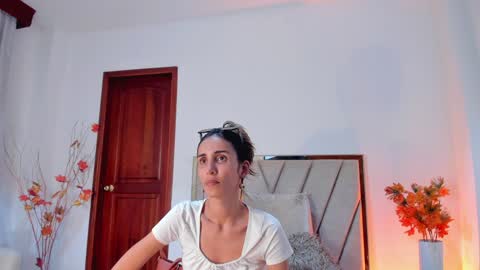 Snapshot of ninacavallli chatting on 15, 1, 2025 Nina online show from 15, 1, 2025