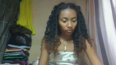 Snapshot of ninaeaa chatting on 20, 4, 2026 ninaeaa online show from 20, 4, 2026