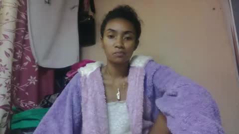 Snapshot of ninaeaa chatting on 26, 4, 2026 ninaeaa online show from 26, 4, 2026