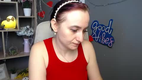 ninaflawlees online show from 13, 7, 2026