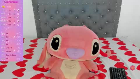 Snapshot of ninagrey03 chatting on 15, 2, 2025 Valentina online show from 15, 2, 2025