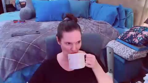 Nina Jaymes online show from 4, 2, 2026