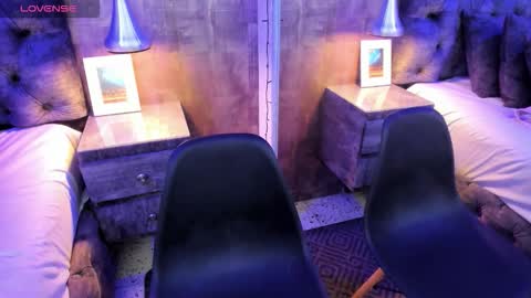 ninareyess online show from 26, 2, 2026