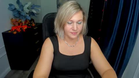 Snapshot of ninastarle chatting on 22, 10, 2025 ninastarle online show from 22, 10, 2025
