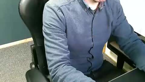 Nineinches online show from 17, 2, 2025