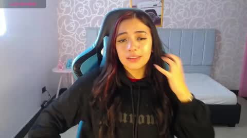 Snapshot of ninfa_ch chatting on 10, 1, 2025 Ninfa online show from 10, 1, 2025