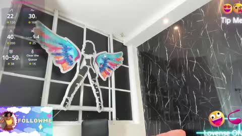 nini_beyker online show from 13, 4, 2026