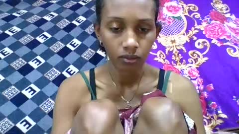 ninie246746 online show from 4, 7, 2026