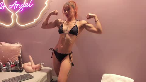 Snapshot of ninna_monroe_ chatting on 18, 12, 2024 Ninna online show from 18, 12, 2024