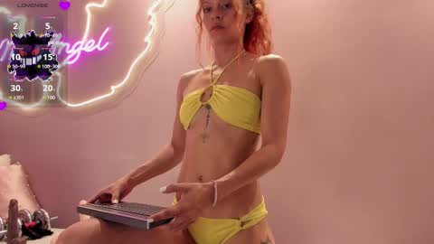 Snapshot of ninna_monroe_ chatting on 13, 1, 2025 Ninna online show from 13, 1, 2025