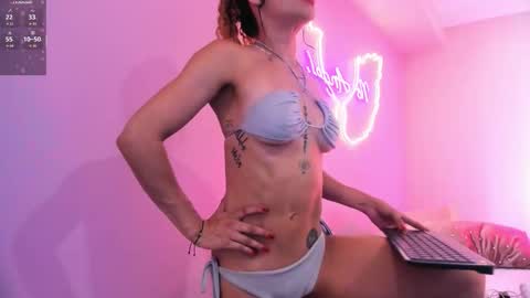 Snapshot of ninna_monroe_ chatting on 24, 10, 2025 Ninna online show from 24, 10, 2025