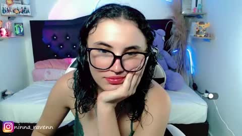 Snapshot of ninna_raven chatting on 13, 4, 2026 Ninna online show from 13, 4, 2026