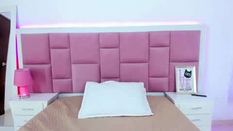 Snapshot of ninnavous chatting on 23, 1, 2025 Ninna online show from 23, 1, 2025