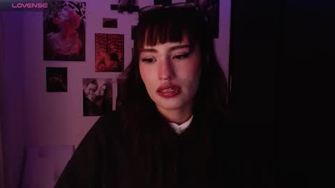 Nixxie  online show from 24, 11, 2025