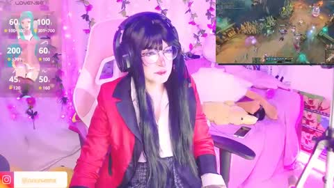 Snapshot of nixy_sama chatting on 13, 9, 2025 Nixy Sama online show from 13, 9, 2025