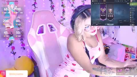 Snapshot of nixy_sama chatting on 14, 10, 2025 Nixy Sama online show from 14, 10, 2025