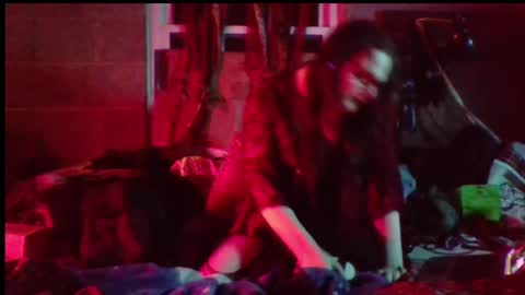 nixylix online show from 4, 1, 2025