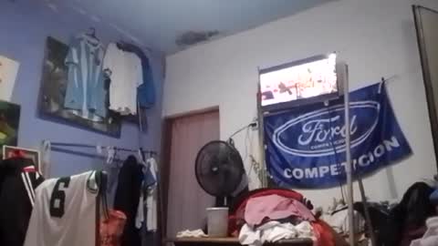 Snapshot of niyo_emmanuel123 chatting on 8, 5, 2026 niyo_emmanuel123 online show from 8, 5, 2026