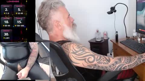Snapshot of njdbear chatting on 18, 2, 2025 Don online show from 18, 2, 2025