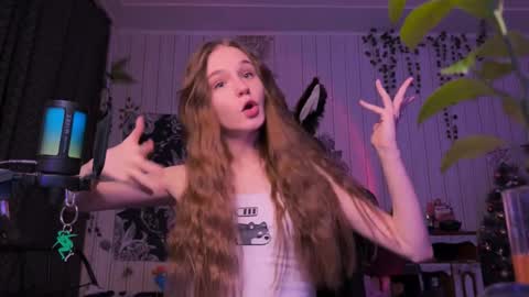 Tears Lora online show from 16, 1, 2025