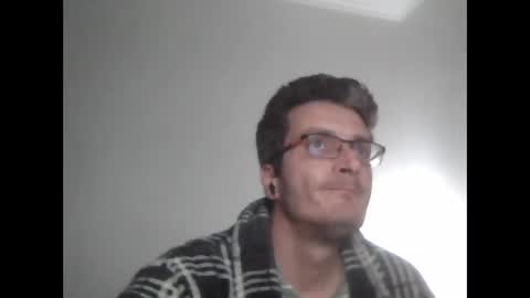 Snapshot of nmcandeias chatting on 17, 12, 2024 Nuno online show from 17, 12, 2024