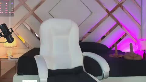   online show from 24, 6, 2026