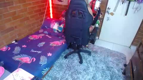 noah420sr online show from 11, 3, 2025