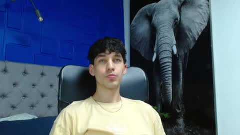 Snapshot of noah_brigth chatting on 10, 12, 2024 Noah Brigth online show from 10, 12, 2024