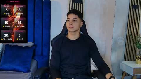 Snapshot of noah_clarkk chatting on 24, 5, 2026 Noah online show from 24, 5, 2026