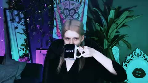REAL name LiaDM are always open online show from 7, 7, 2026