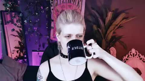 Snapshot of noah_elmer chatting on 30, 7, 2026 REAL name LiaDM are always open online show from 30, 7, 2026
