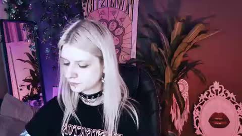 Snapshot of noah_elmer chatting on 2, 8, 2026 REAL name LiaDM are always open online show from 2, 8, 2026
