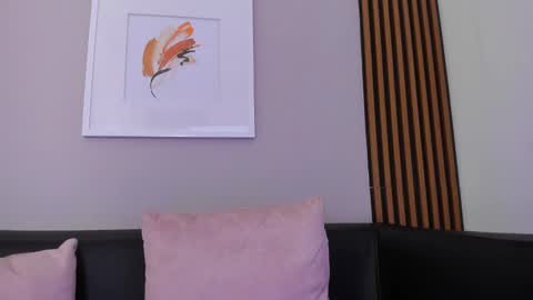    online show from 21, 1, 2025