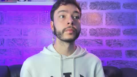    online show from 23, 11, 2025