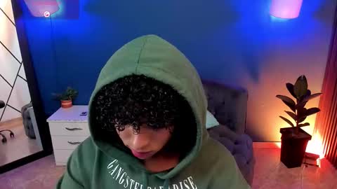 noah_smith04 online show from 7, 11, 2025