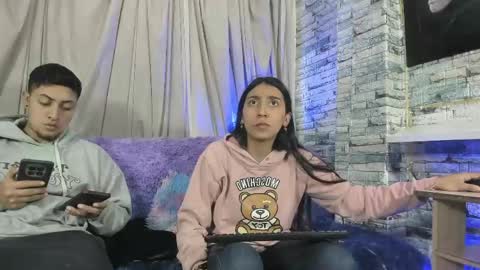 Snapshot of noahandbunny chatting on 15, 5, 2026 Noahandbunny online show from 15, 5, 2026