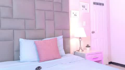 Noah   online show from 10, 4, 2026