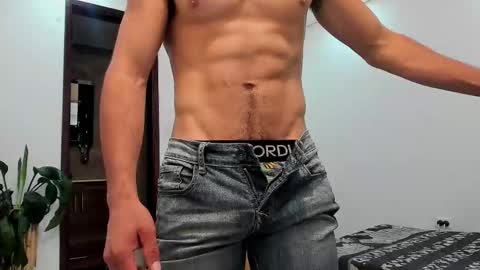 LIAM- noah online show from 6, 11, 2025