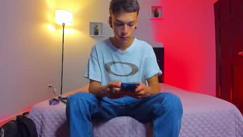 noahh_sky online show from 12, 4, 2026