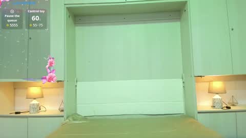Snapshot of noalane chatting on 9, 10, 2025 noalane online show from 9, 10, 2025