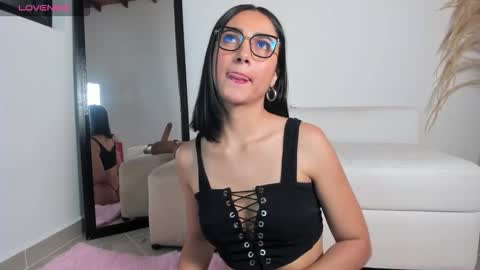 Noami Rose  online show from 23, 9, 2025