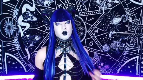 caroline online show from 5, 4, 2026